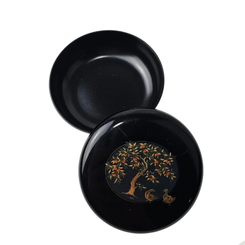 VTG Round Japanese Black Lacquered Lid  with Tree & ducks‎ over Porcelain Bowl